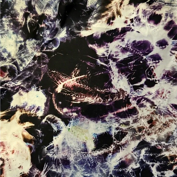 Philosophy Marbled Black and Cream Cropped Top Blouse size Small - EUC - Picture 10 of 13